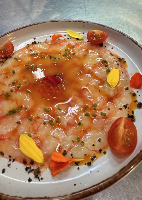 Restaurante Maluquer Quattro carpaccio de gamba roja en Valencia